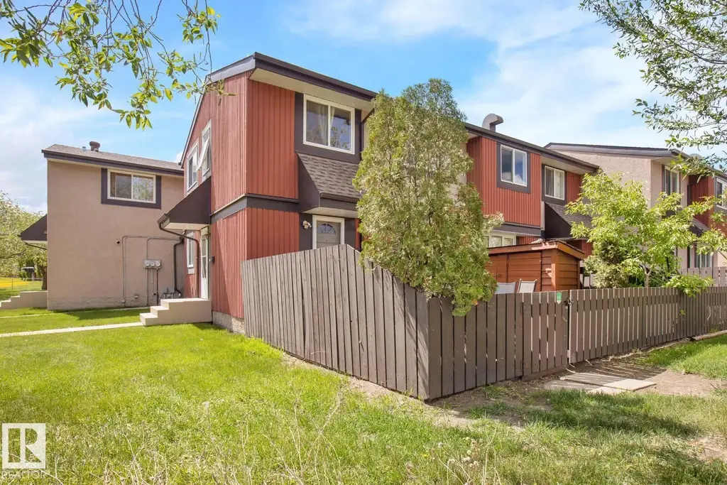 8314 182 St Nw, Edmonton
